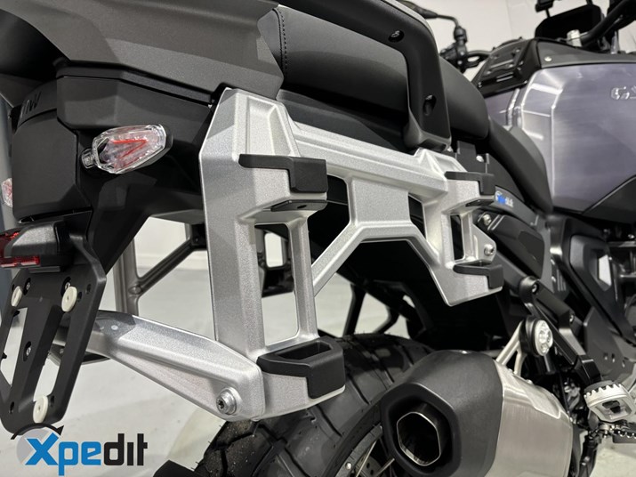 BMW R 1300 GS Adventure BMW R 1300 GS Adventure